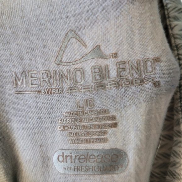 Paradox merino blend large long sleeve sports top with thumb holes - Picture 5 of 5
